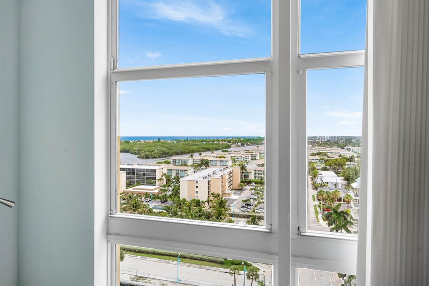 Wake up to shimmering intracoastal waterways and the endless - photo 25