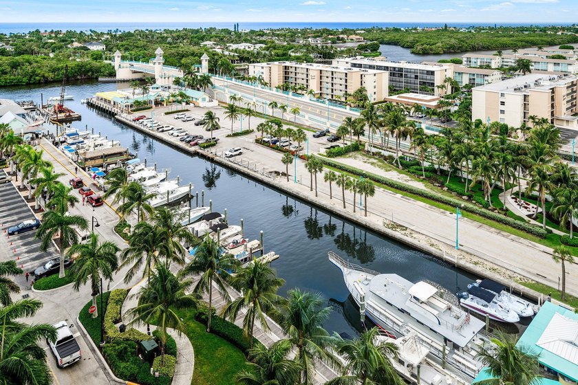 Wake up to shimmering intracoastal waterways and the endless - photo 30