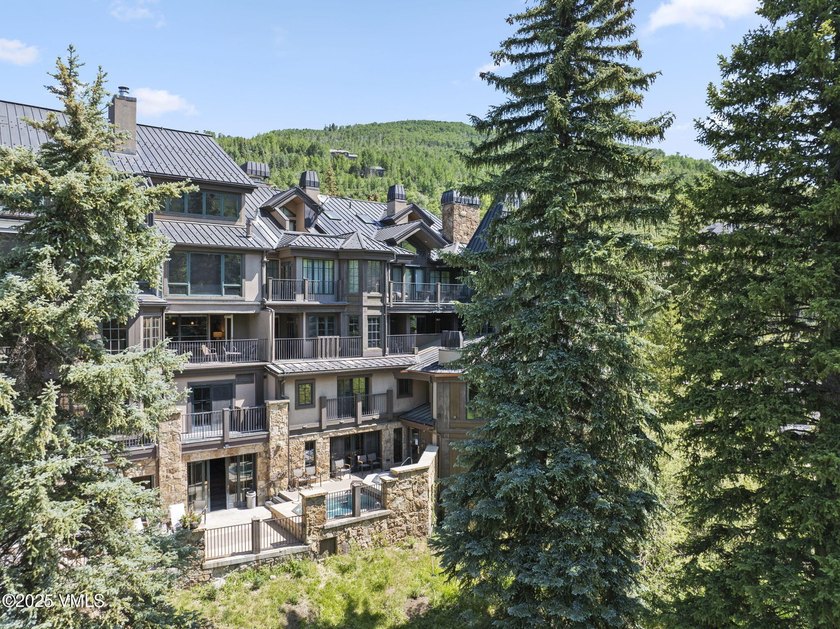 Beautiful two-bedroom condo at the Gravity Haus located on Gore - photo 43