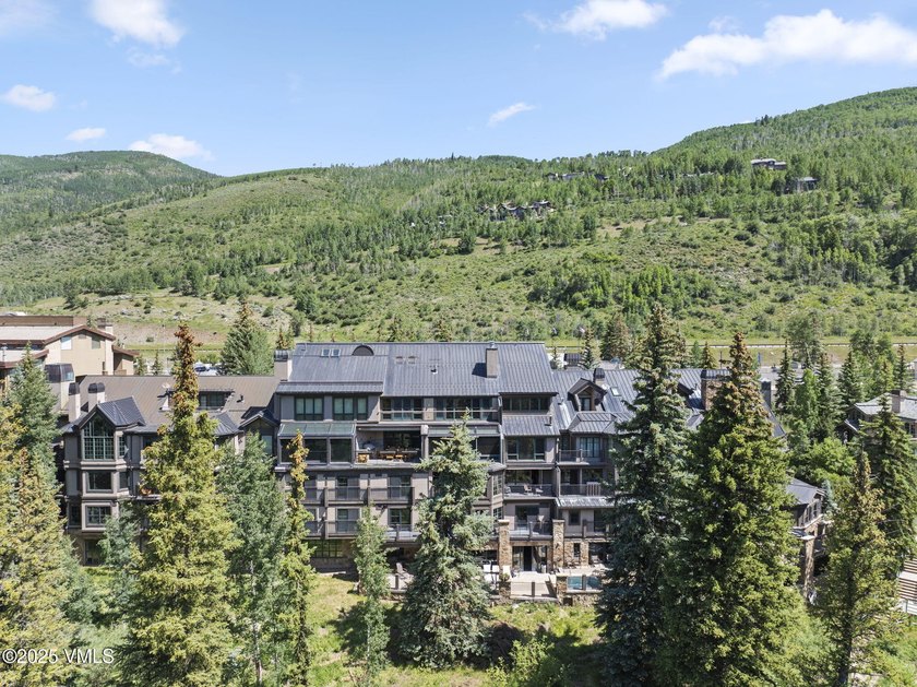 Beautiful two-bedroom condo at the Gravity Haus located on Gore - photo 44