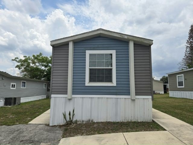 Listing photo