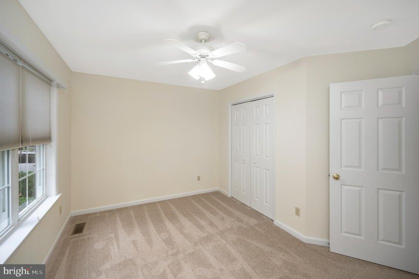 Welcome to 1011 Eastover Pkwy, where effortless one level living - photo 26