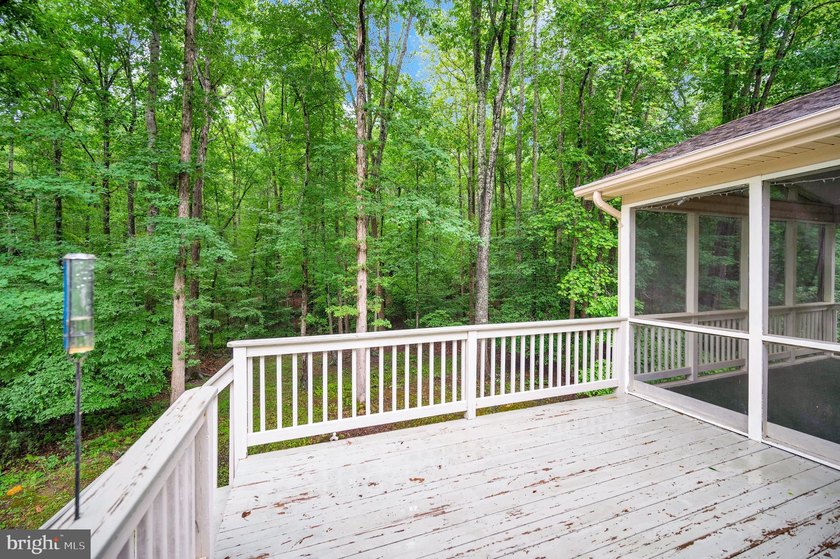 Welcome to 1011 Eastover Pkwy, where effortless one level living - photo 31