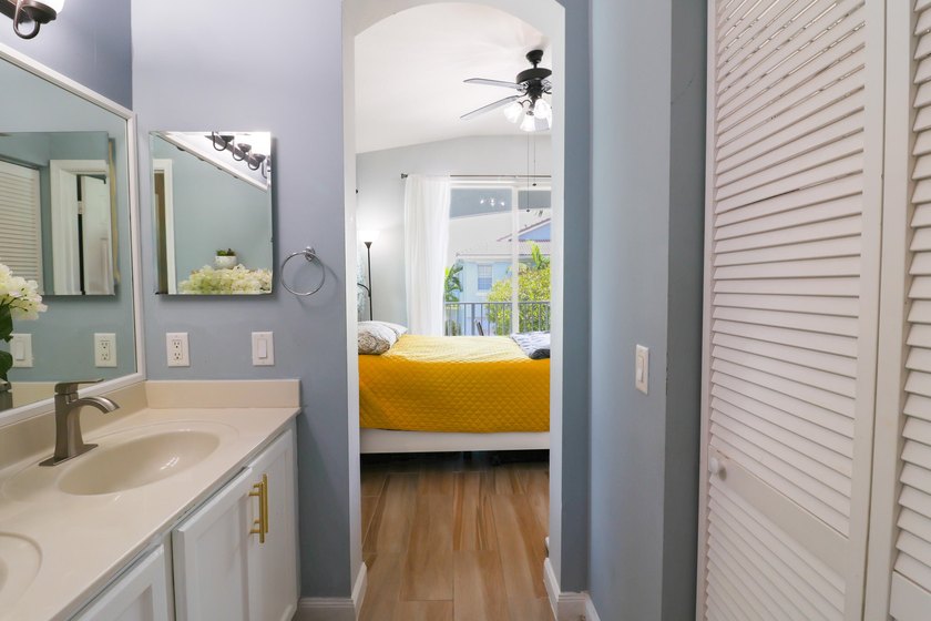 A $15,000 preferred lender credit offered on this delightful - photo 10