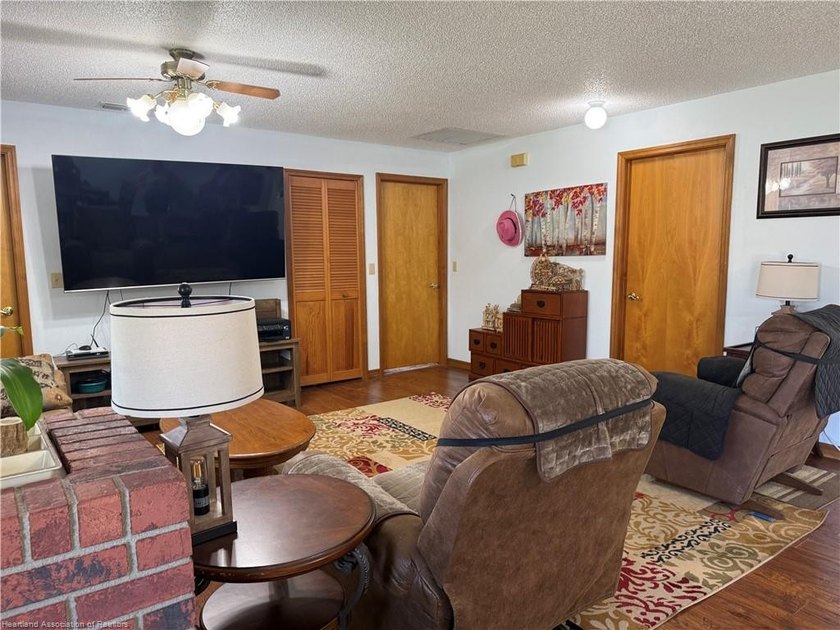 Open house this Saturday Noon to 2:00. Currently under contract - photo 13