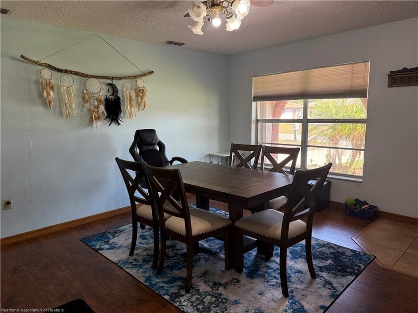 Open house this Saturday Noon to 2:00. Currently under contract - photo 16