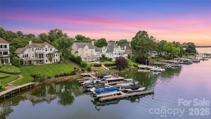 Stunning lakefront home in The Peninsula with wide Lake Norman - photo 2
