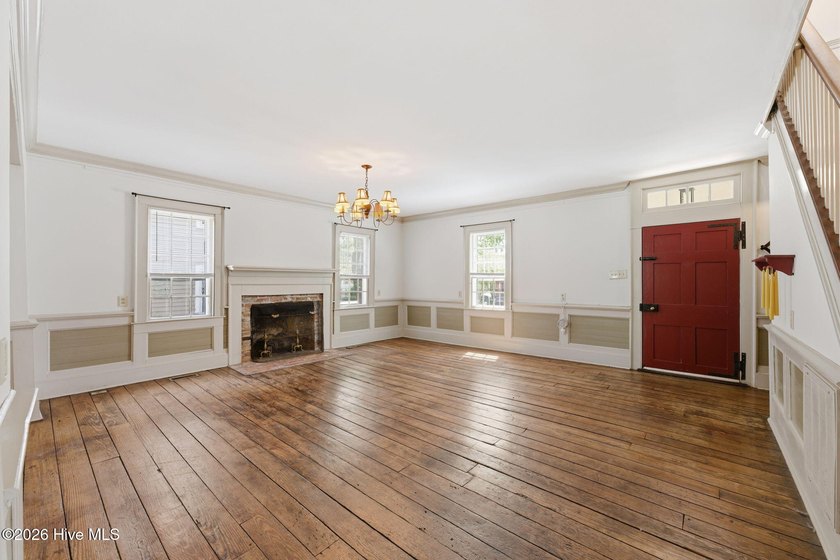 Timeless Elegance in Historic District Gracefully positioned - photo 17