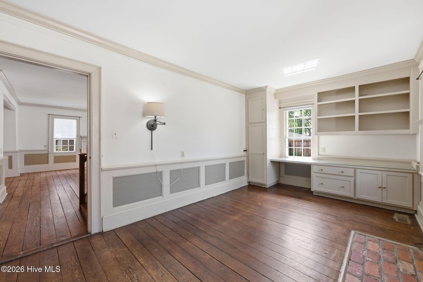 Timeless Elegance in Historic District Gracefully positioned - photo 24