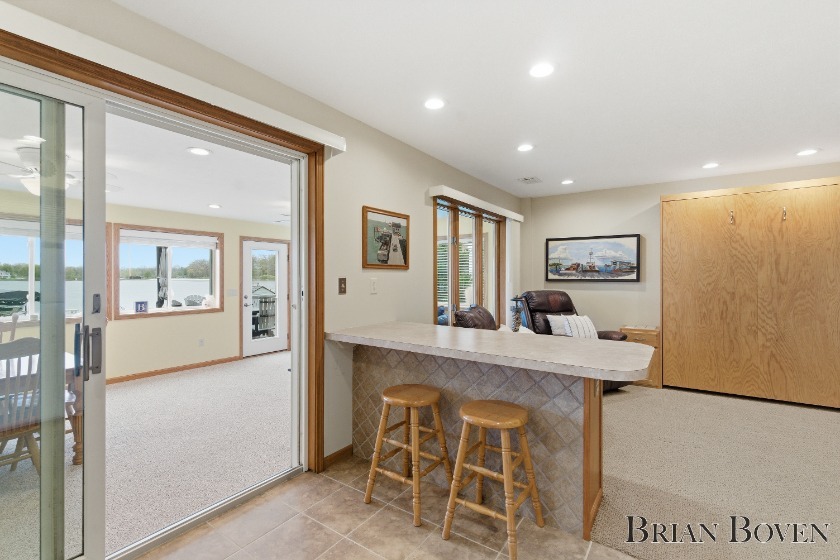Waterfront Lake Living - photo 26