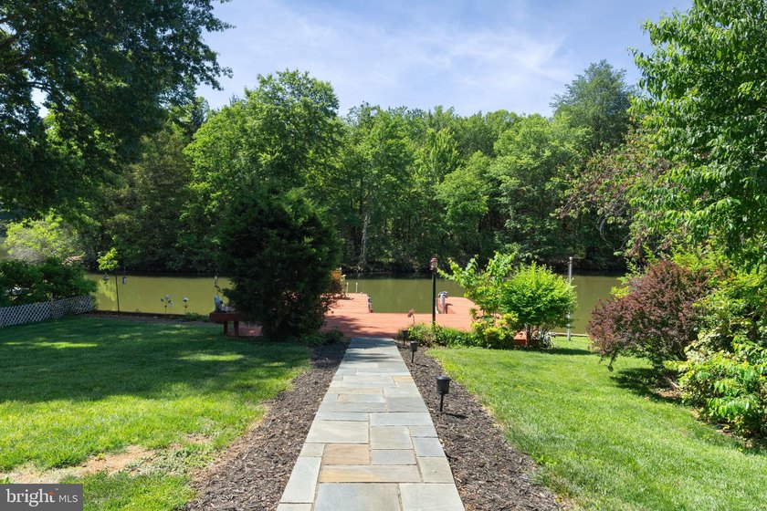 Welcome to 124 Harrison Circle, Locust Grove, VA 22508! - photo 47