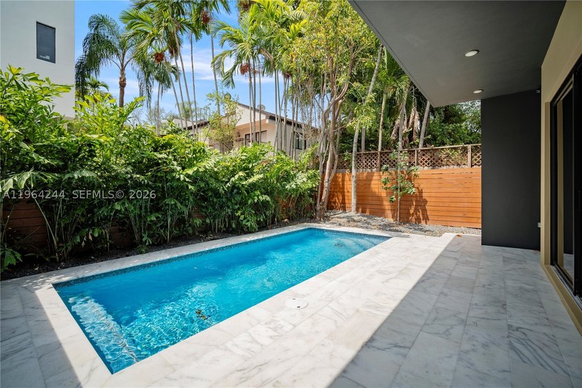 Discover this one-of-a-kind 5-bedroom, 5.5-bath modern townhome - photo 49