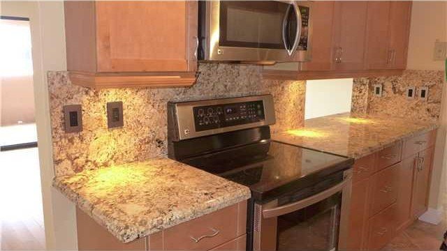 Two bedroom 2.5 bath with Ocean Views &amp; North Exposure..Updated - photo 18