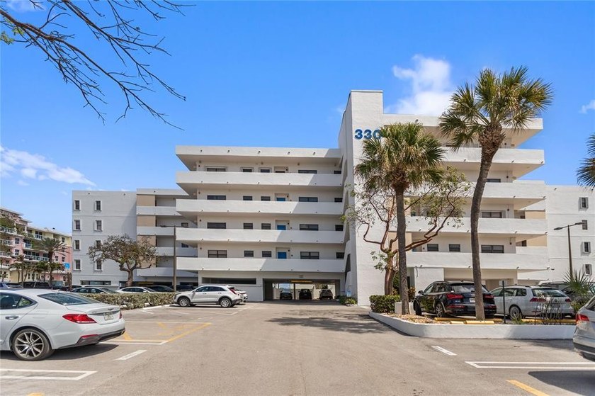 Two bedroom 2.5 bath with Ocean Views &amp; North Exposure..Updated - photo 25