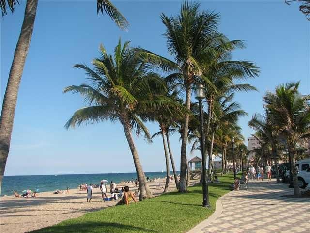 Two bedroom 2.5 bath with Ocean Views &amp; North Exposure..Updated - photo 26