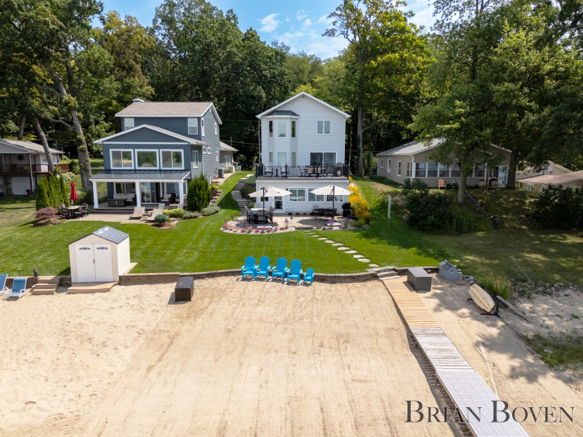 Waterfront Lake Living - photo 2