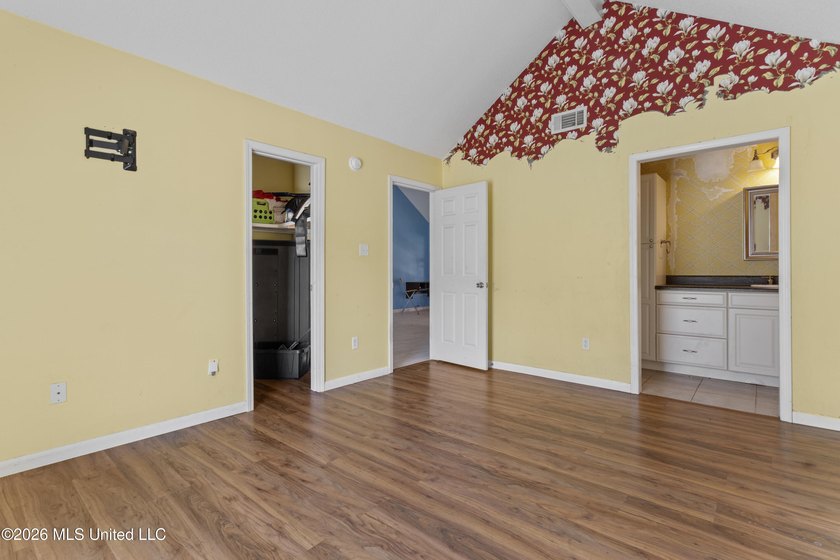 Welcome to 7020 Red Bud Lane in the highly sought-after Ocean - photo 13