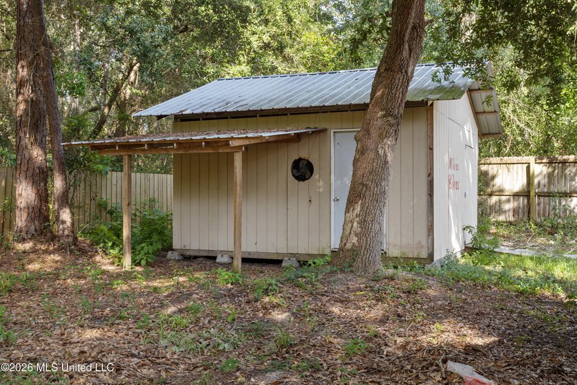 Welcome to 7020 Red Bud Lane in the highly sought-after Ocean - photo 20