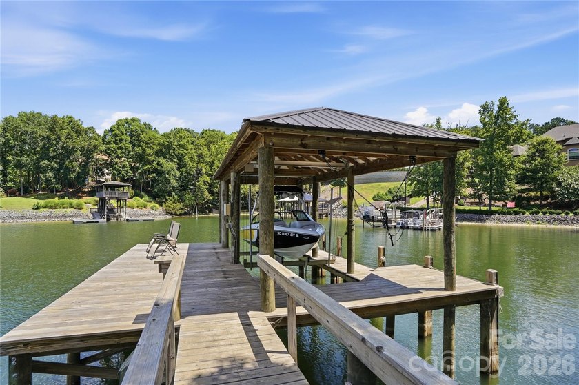 Peaceful waterfront retreat nestled on a beautifully wooded lot - photo 40