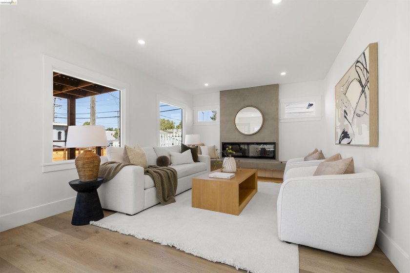 Contemporary style meets exceptional craftsmanship in this - photo 4