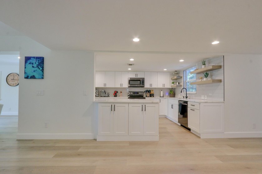 Experience the perfect blend of luxury and lifestyle in this - photo 20