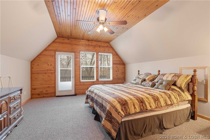 Discover this move in ready, A-Frame retreat @ Lake of the - photo 22