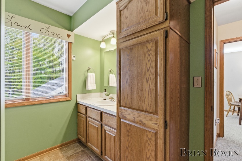 Waterfront Lake Living - photo 21