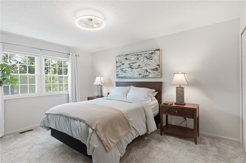 Welcome to this sparkling, move-in ready end-unit townhome in - photo 14