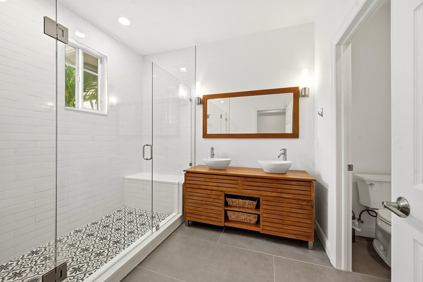 Nestled in the vibrant heart of Lake Worth Beach, this spacious - photo 17