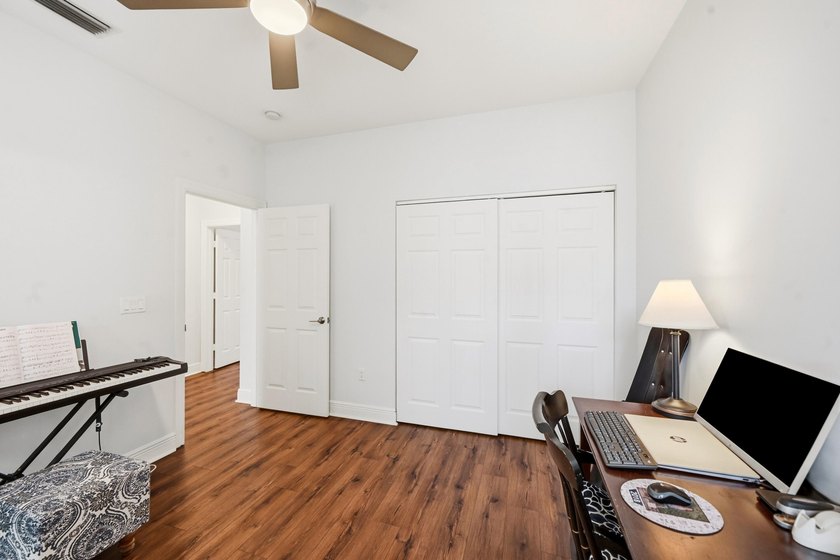 Nestled in the vibrant heart of Lake Worth Beach, this spacious - photo 20