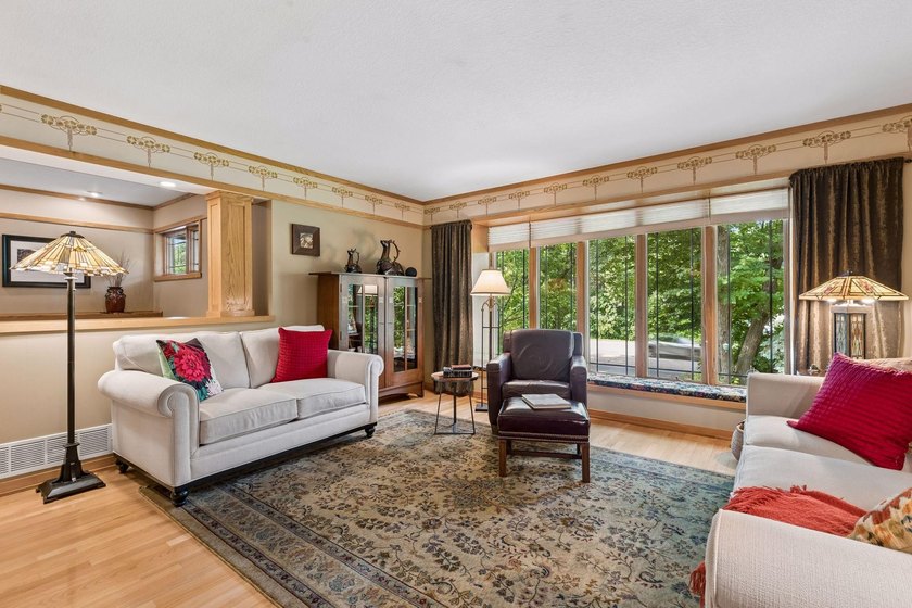 SEE 3D VIRTUAL TOUR &amp; FLOOR PLAN. PRAIRIE SCHOOL HOME BUILT BY - photo 13