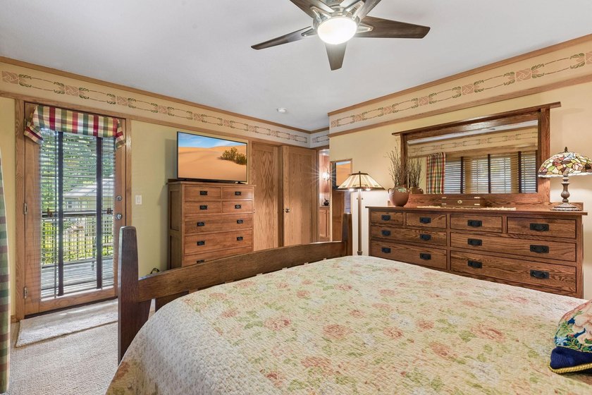 SEE 3D VIRTUAL TOUR &amp; FLOOR PLAN. PRAIRIE SCHOOL HOME BUILT BY - photo 23