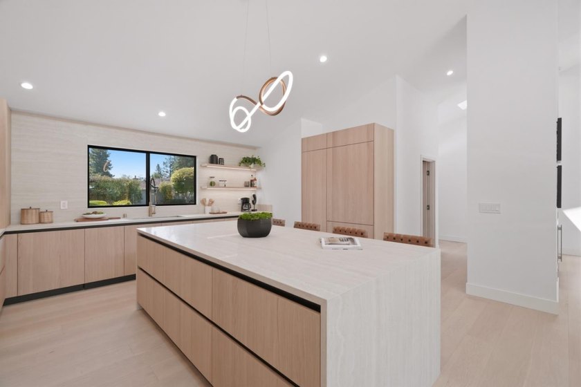 Stunning Fully Reimagined Luxury Residence in One of Los Altos - photo 18