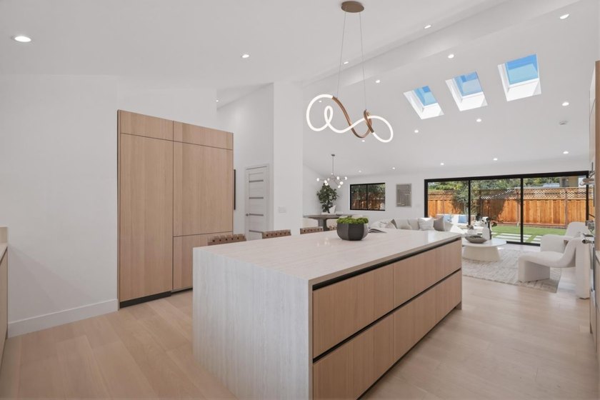 Stunning Fully Reimagined Luxury Residence in One of Los Altos - photo 19