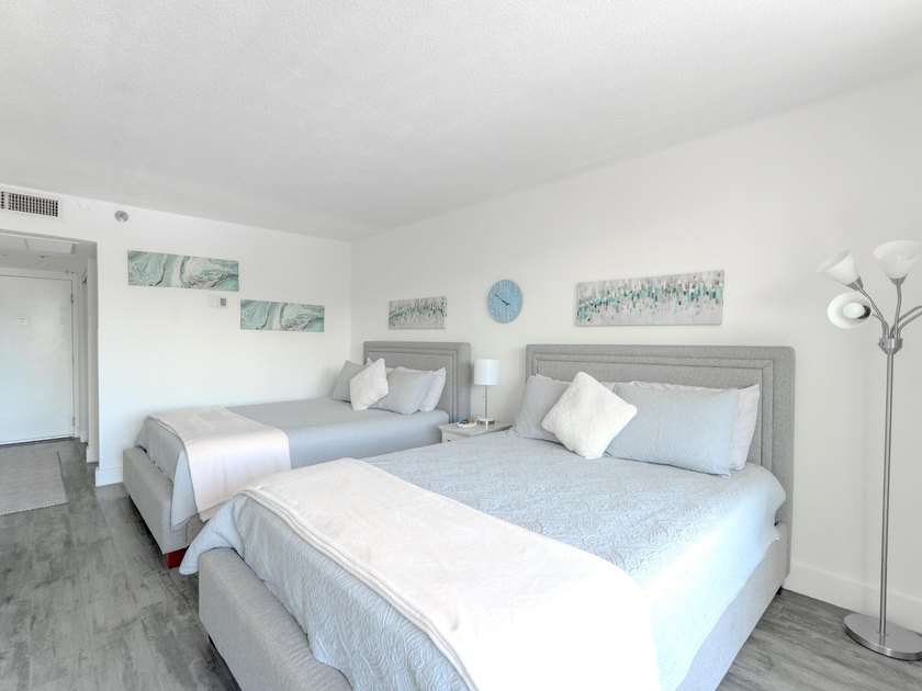 Own a successful and fully operational 5-star  business! Simply - photo 2