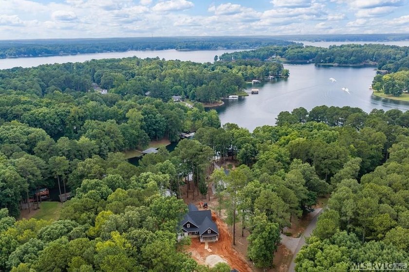 Discover Northern Cove at Lake Gaston! A brand new waterfront - photo 3
