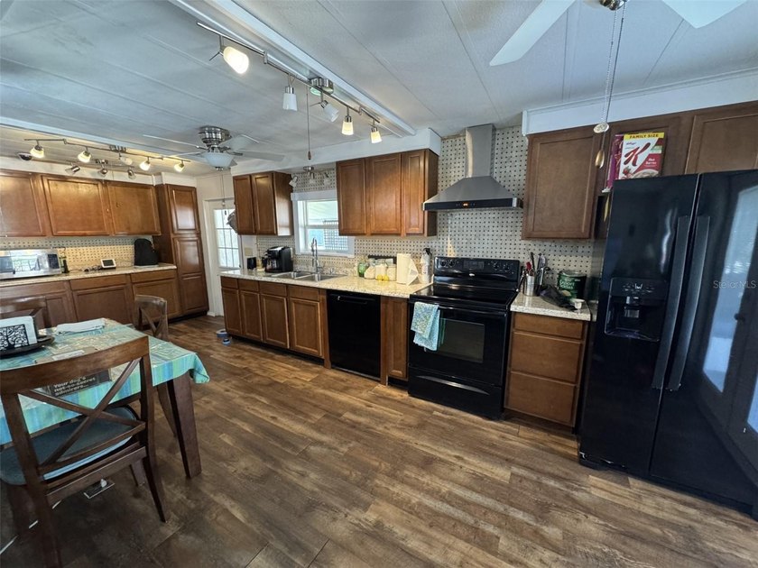 BACK ON THE MARKET!! YOU OWN THE LAND!! WELCOME HOME TO THIS - photo 19