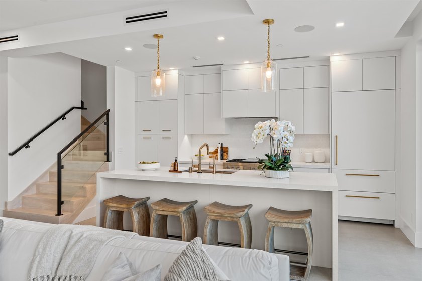 Located in the heart of Delray Beach's vibrant and charming - photo 13