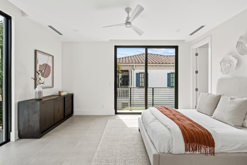 Located in the heart of Delray Beach's vibrant and charming - photo 31