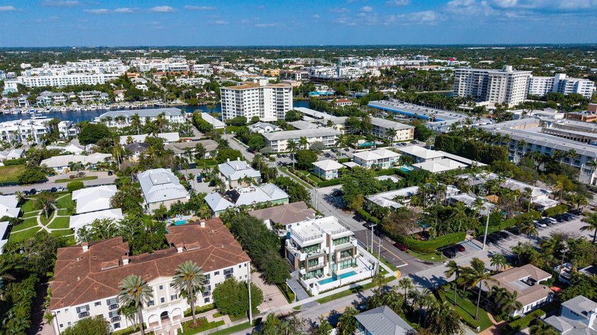 Located in the heart of Delray Beach's vibrant and charming - photo 36