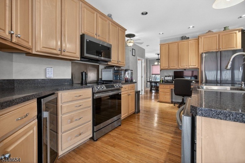 Nestled on over 3 private, level acres in the desirable Hidden - photo 6