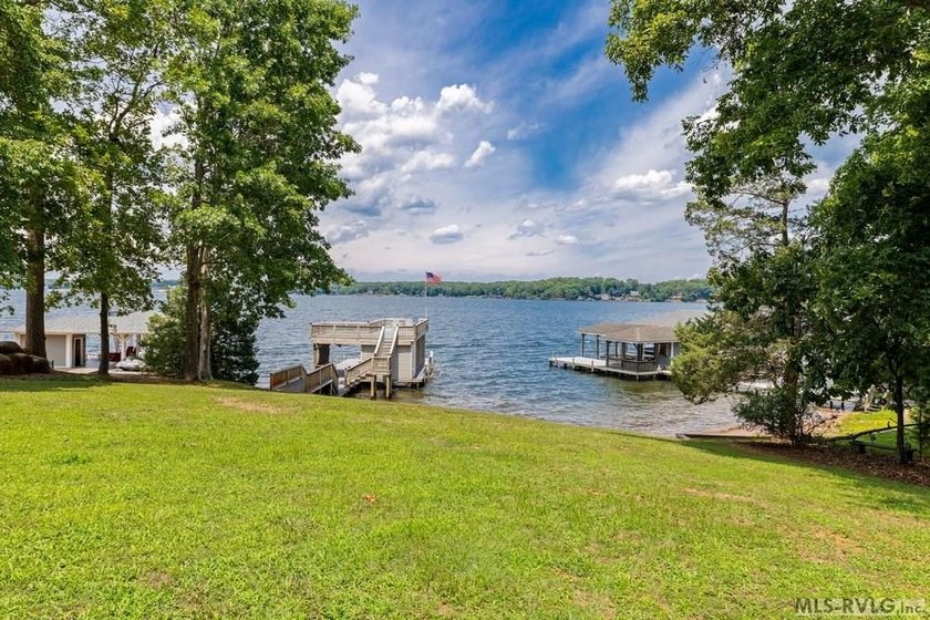 Things change but what buyers want on Lake Gaston has never - photo 6