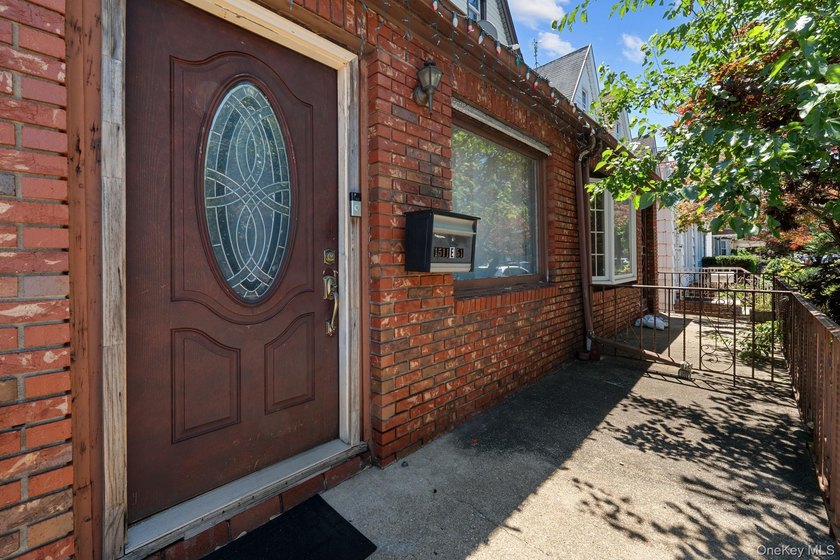 Charming Old Mill Basin One-Family with Private Drive way - photo 23