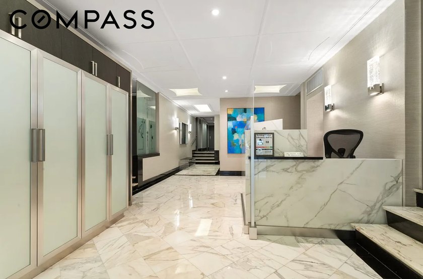 Top floor penthouse oversized home lovingly renovated in one of - photo 11