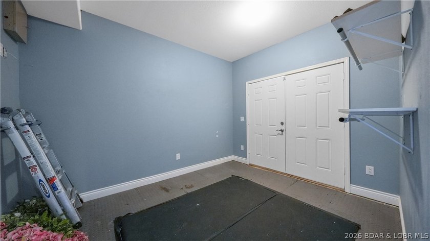 This Four Seasons gem is going to check all of the boxes on your - photo 38