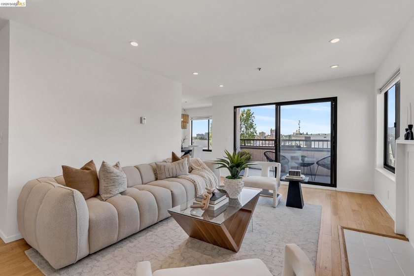 Top floor at 322 Hanover Avenue #512 puts you close to Lake - photo 8