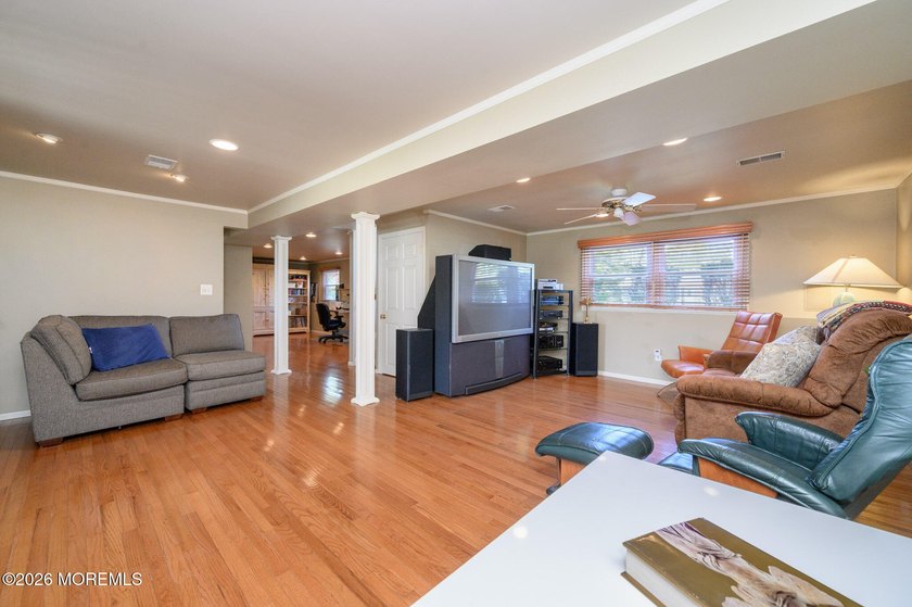 Home Sweet Home! Beautiful 3 Bed 2.5 Bath Expanded Bi-Level with - photo 27