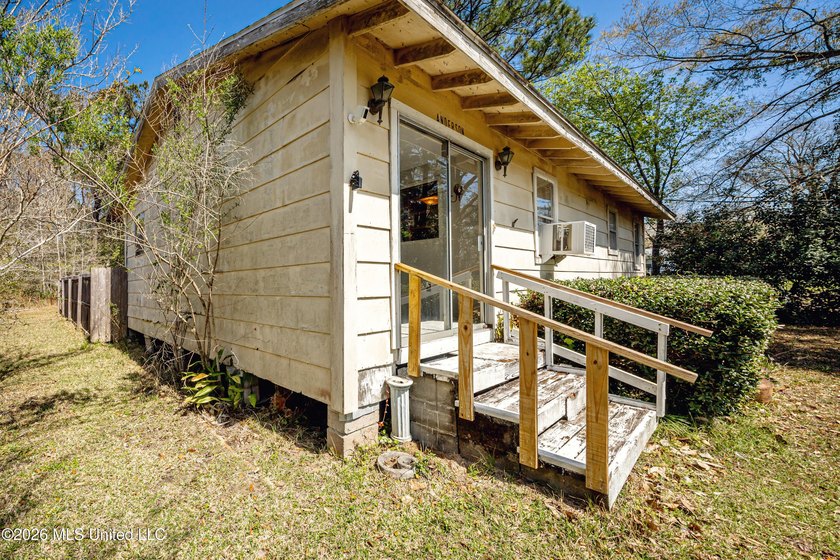 Opportunity knocks with this property sitting on a spacious - photo 8