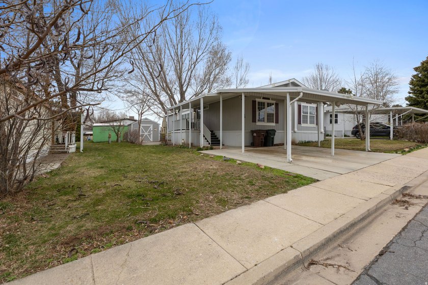 ***OFFERING SELLER FINANCING*** This well-cared-for 3 bedroom, 2 - photo 4