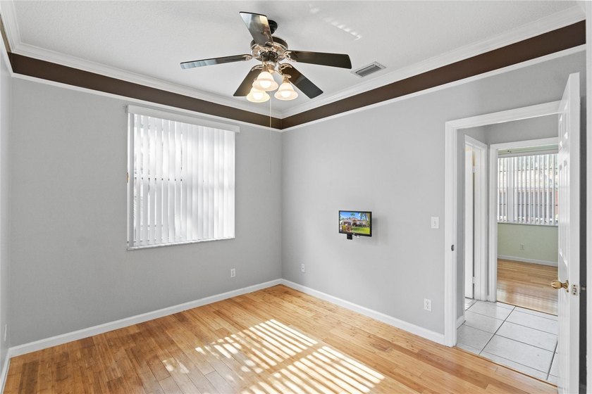 JUST REDUCED BELOW MARKET PRICE FOR QUICK SALE! GREAT INVESTMENT - photo 15
